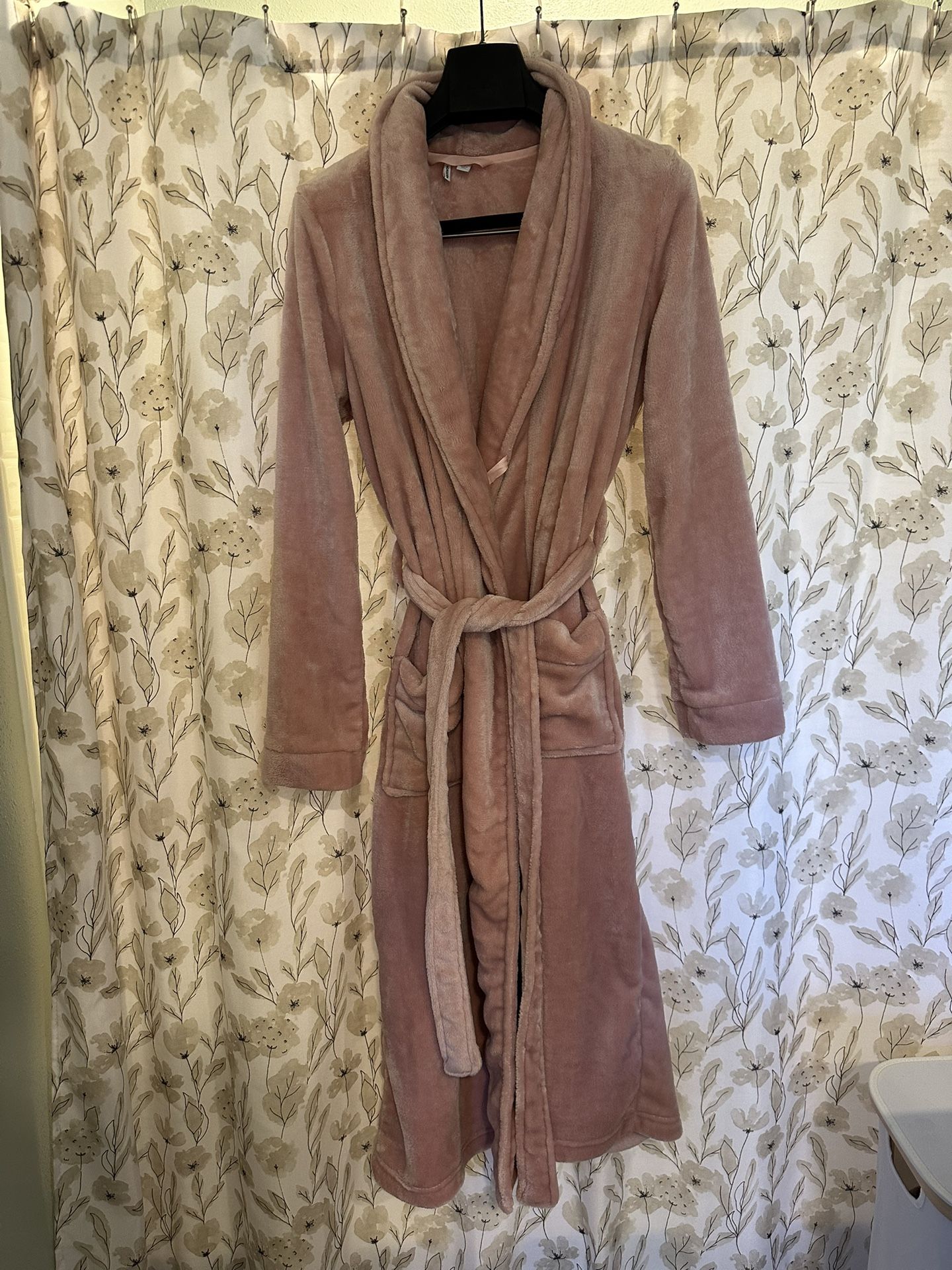 Nordstrom Pink Plush Bath Robe