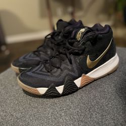 Size 10 Kylie Irving Nikes 
