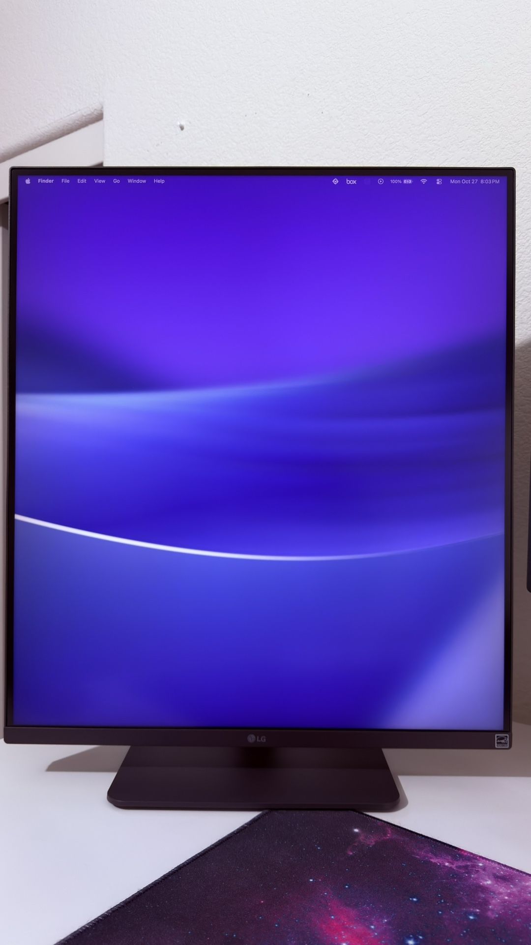 28" SDQHD 16:18 DualUp Monitor with USB Type-C