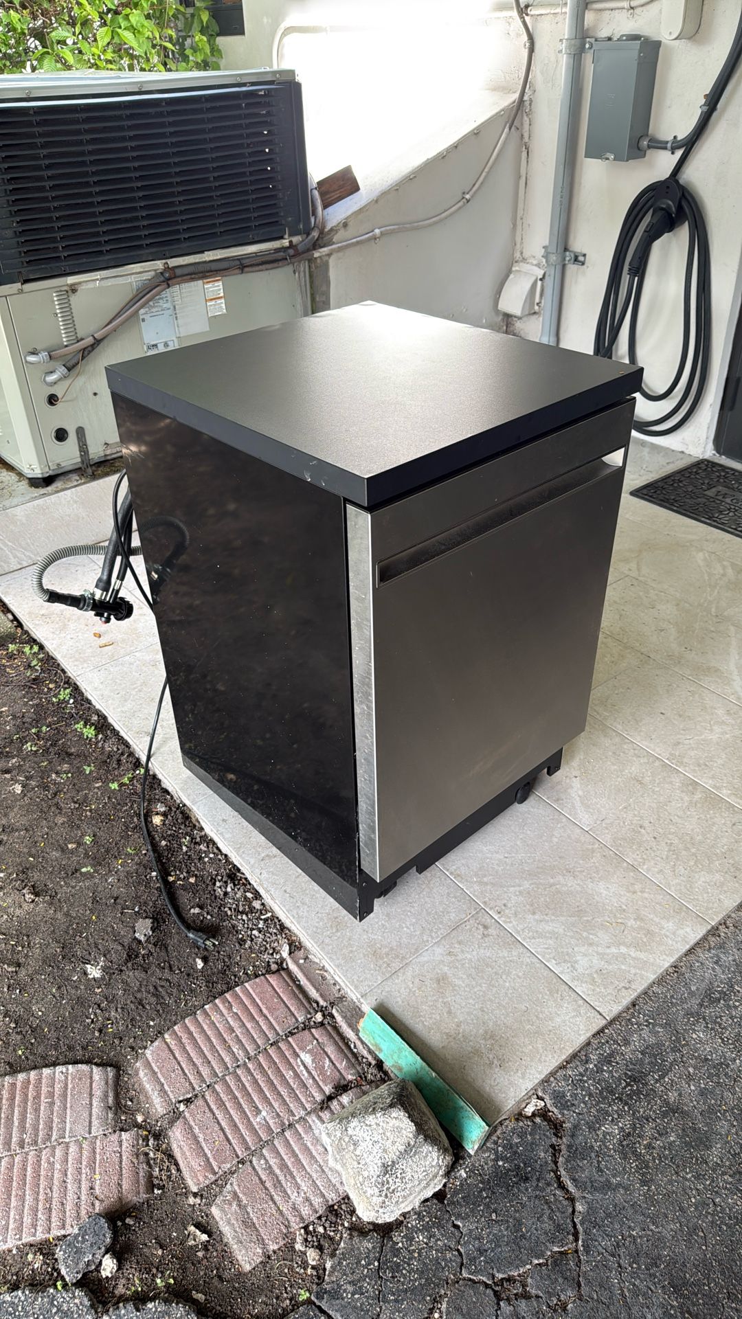 Portable Dishwasher