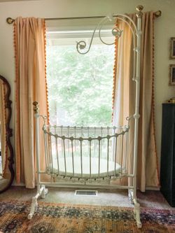 Iron cradle for sale cheap