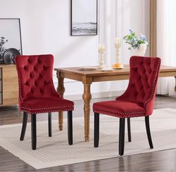 Elevate your dining experience with these classic velvet dining chairs. The soft, luxurious velvet upholstery not only provides exceptional comfort bu