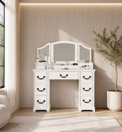 New! Make up Vanity