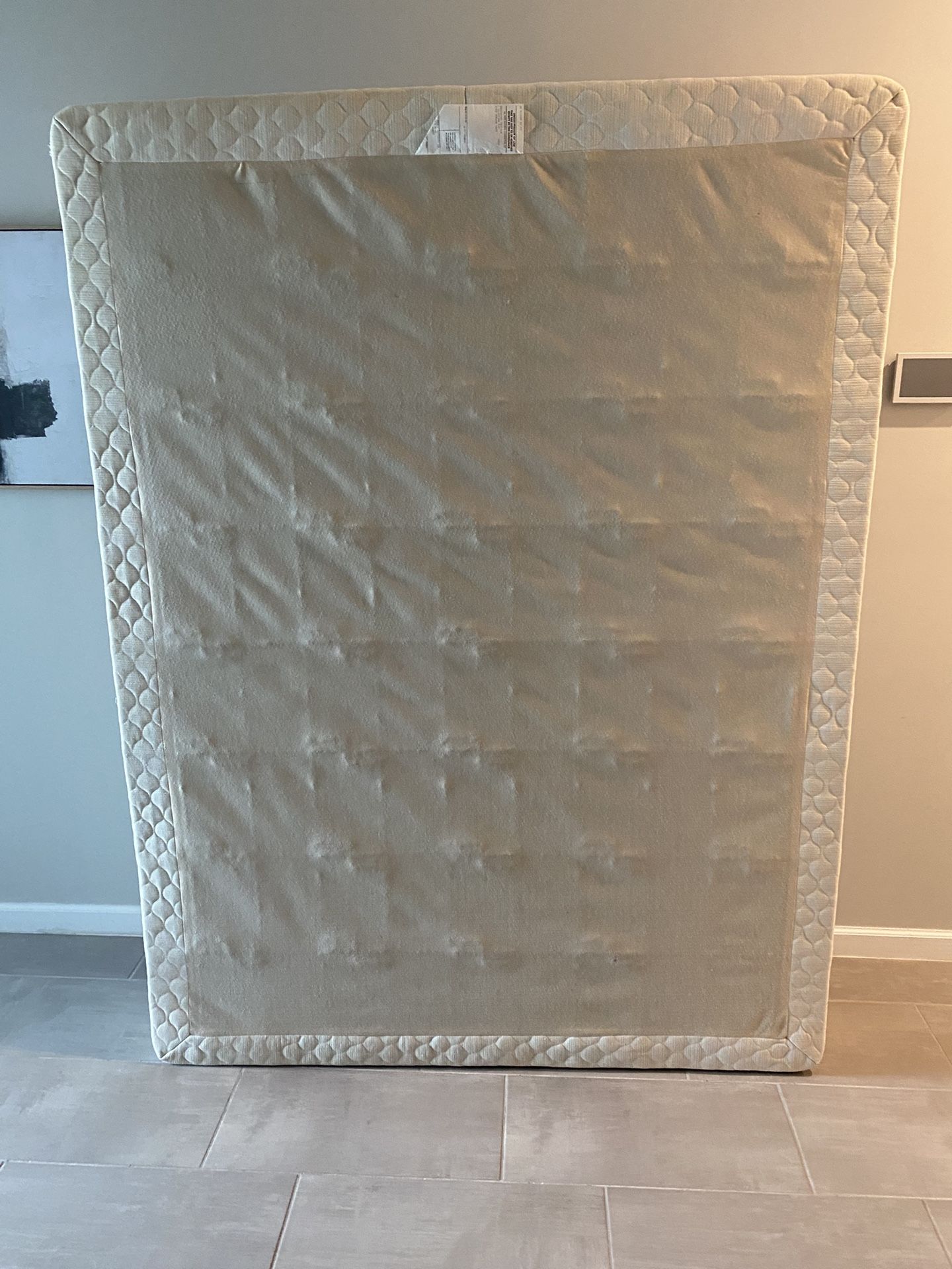 Queen Size Boxspring 