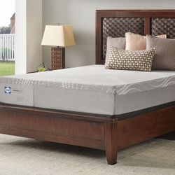 Sealy Posturepedic 11-inch Firm Gel Memory Foam Mattress - Queen
