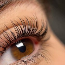 Lash Lifts & Brows Lami OFFER