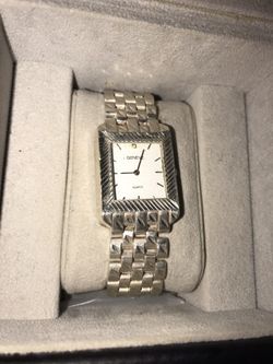 Geneve classic silver watch