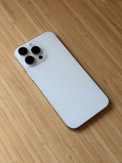 Unlocked iPhone 16 Pro Max 256GB | 89% Battery | White Titanium