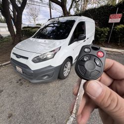 Car Keys/Fobs/Llaves De Autos 