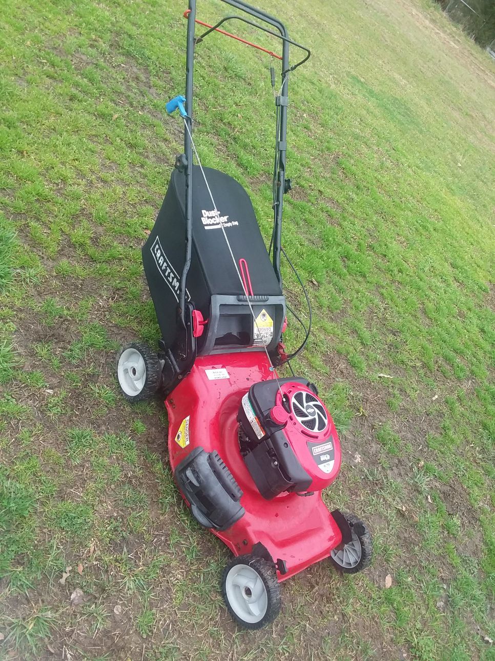 Craftsman selfpropelled mower! With bagger, runs an works great! $180 obo..
