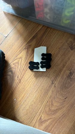 Clips