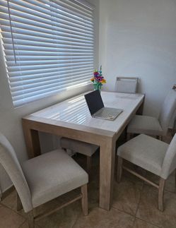 Dinner Table