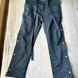 Fear of God “Sixth Collection” Nylon Cargo Snap