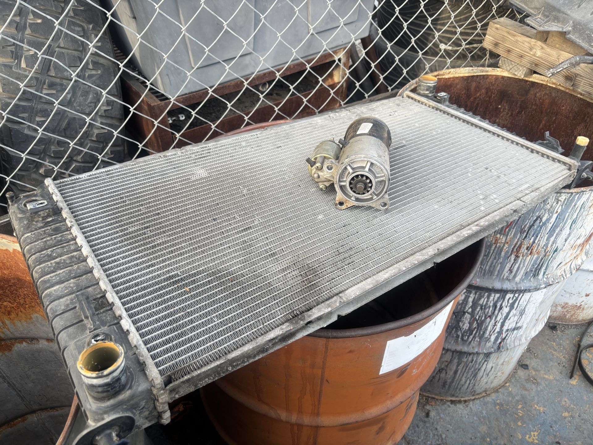 2005 Ford Expedition 4x4 Transmission - Parts For Sale