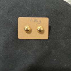 18k Solid Yellow Gold Stud Earring