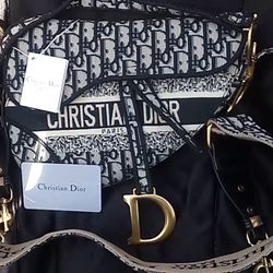 Christian Dior Women's Saddle Bag with Dior Oblique Embroidery