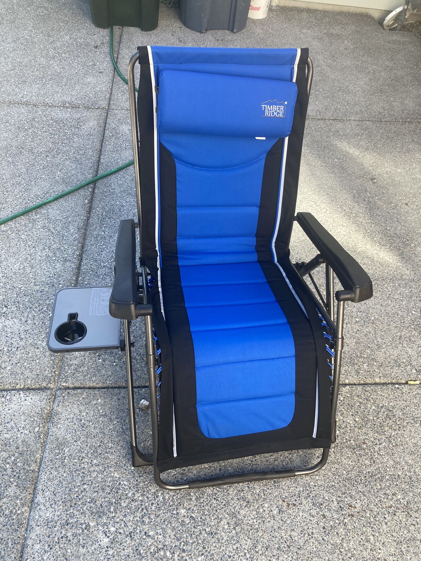 Timber Ridge Zero Gravity Lounger