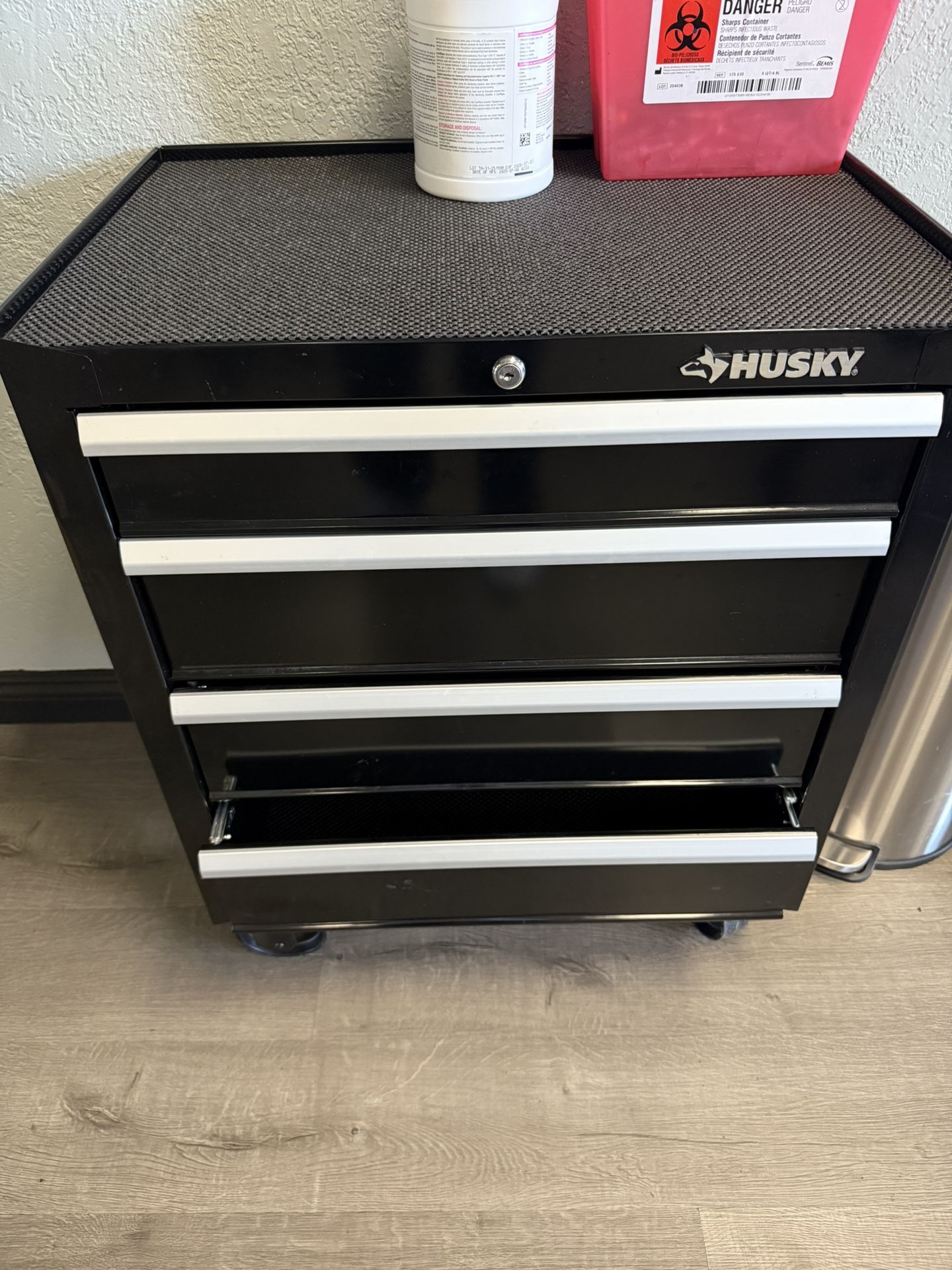 Husky Tool Box 