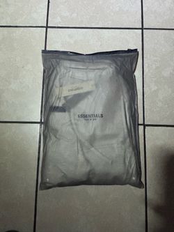 Essential shorts fear of god dark oatmeal color