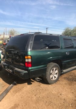 2002 Yukon Denali xl parts only