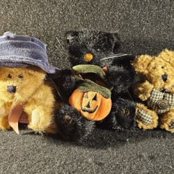 3 VNTG Boyds Bears-Carley Bearsworth, Pepper Scaredycat, Buffalo Check Bow Tie