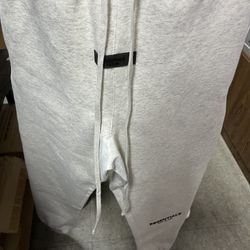 Essentials Shirt/sweats