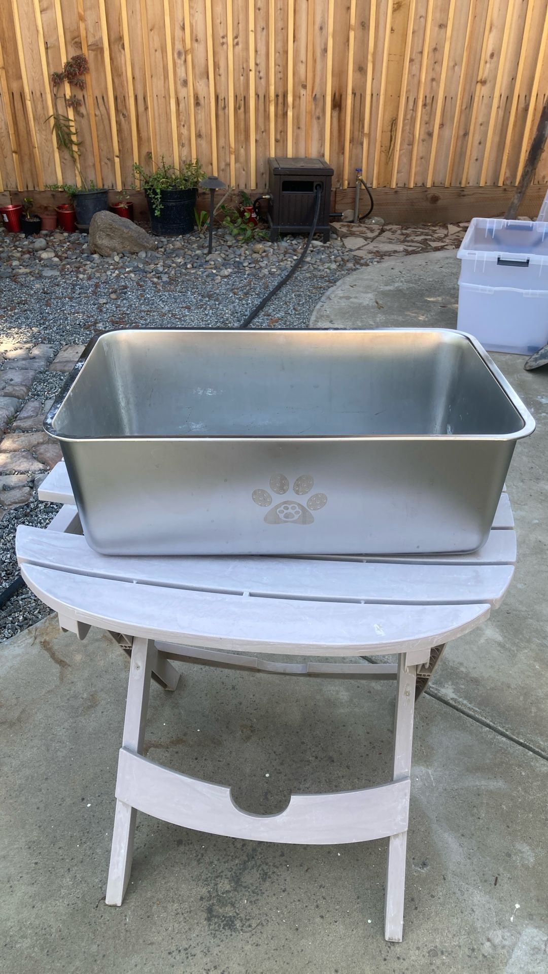 Stainless steel cat litter