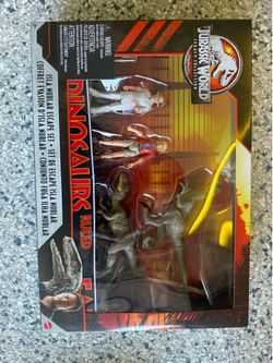 Isla Nublar Escape Set with Dr Ellie and Hammond