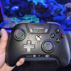 MODA Bluetooth Remote Controller