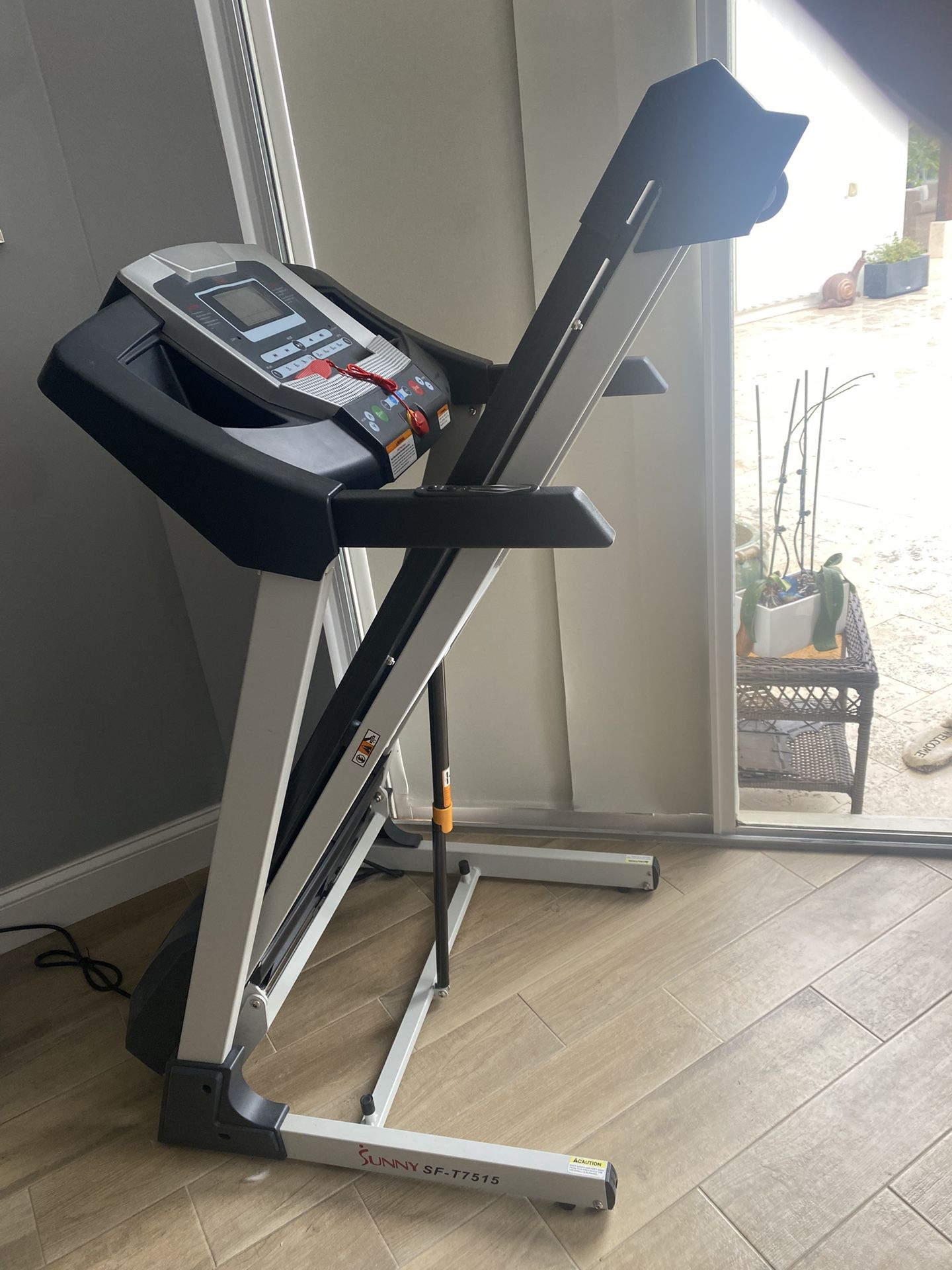 Sunny SF-T7515. Treadmill