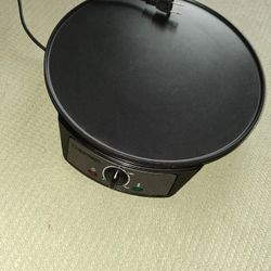 Chefman Crepe And Griddle Maker