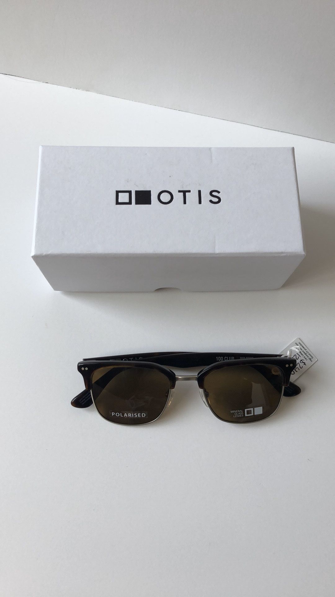 New Women’s Otis 100 Club Sunglasses