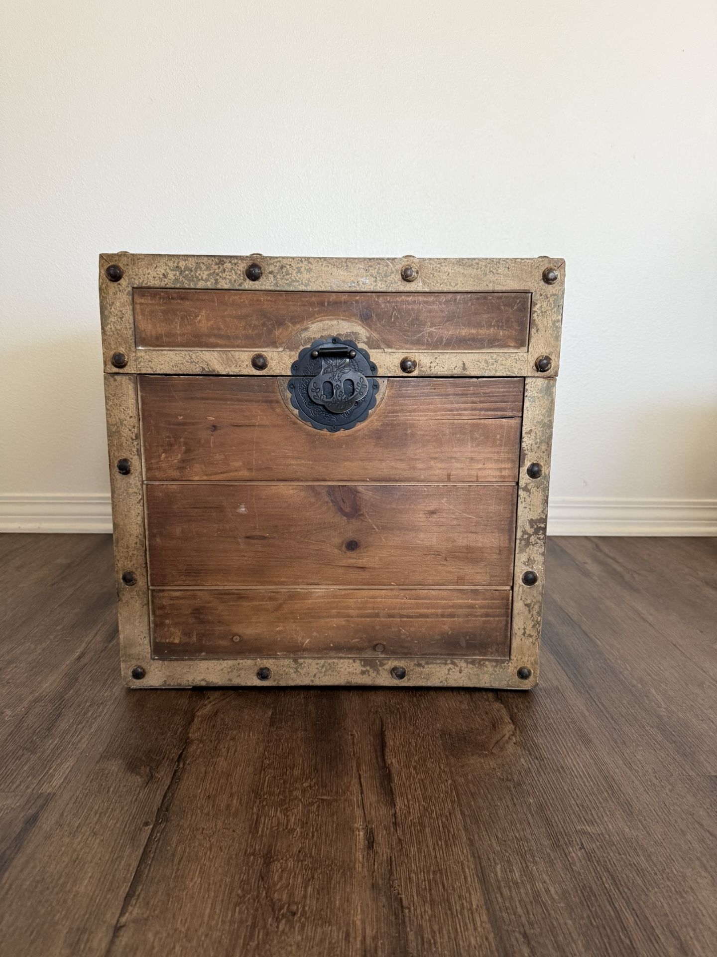 Rustic Wood Storage Chest Coffee Table