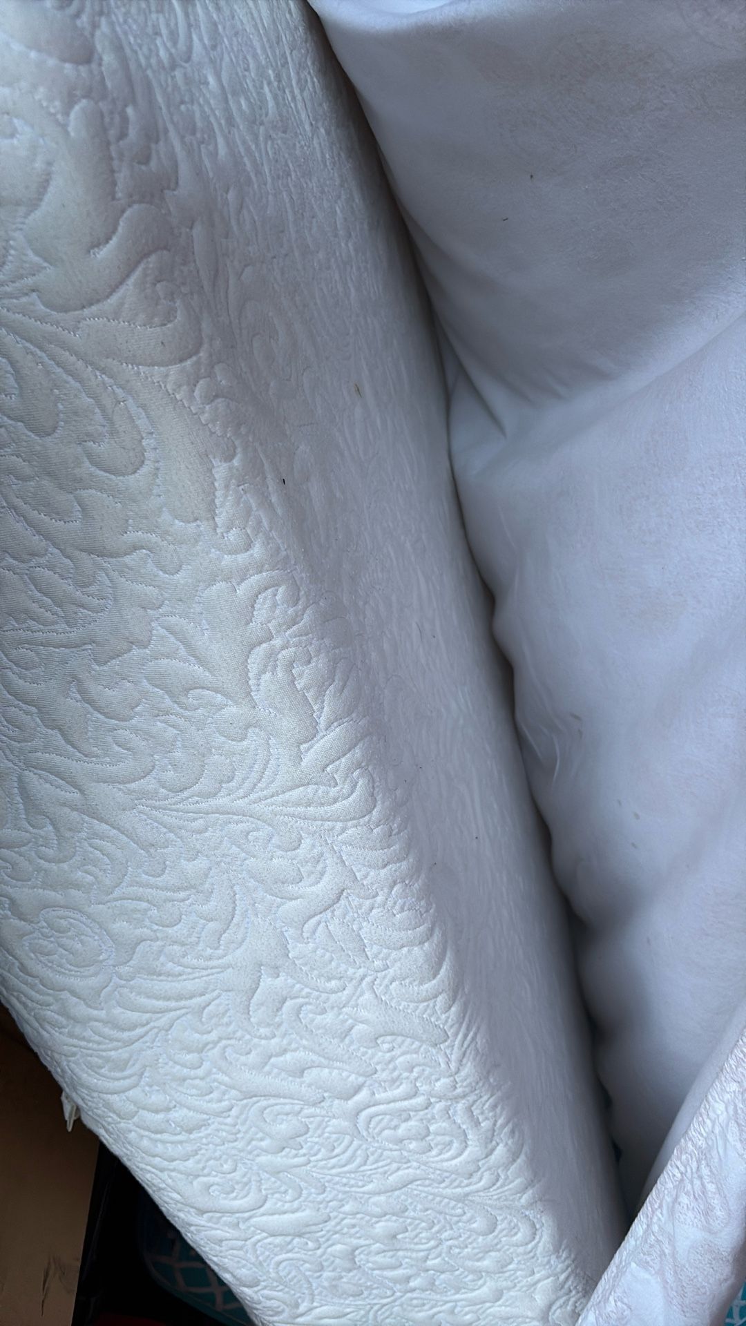 Serta Icomfort Revolution Queen Mattress