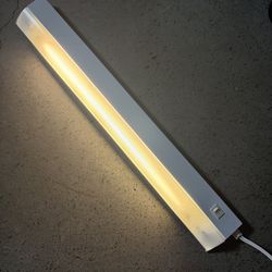 23” Plug‑In Task/Desk Light