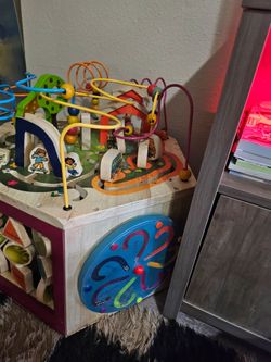 B Toys activity center