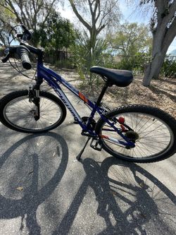 Schwinn Ranger Speed Hyrbid Mountain Bike 24" Blue + Orange 21 Speed