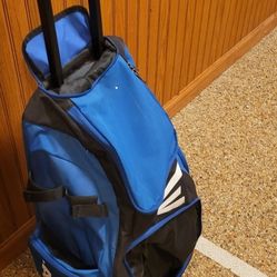 Easton Rolling Bat Bag.