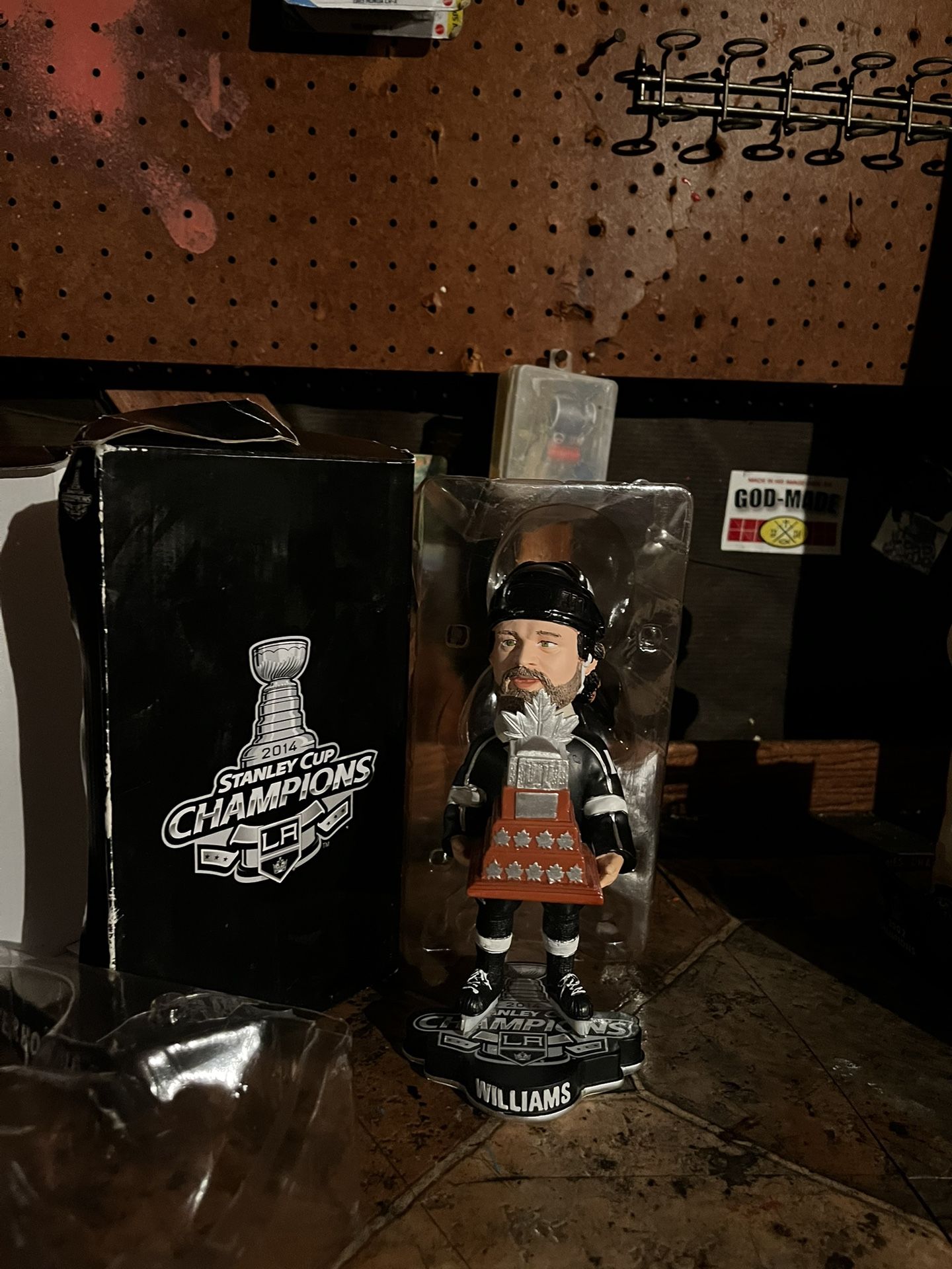 2014. Justin Williams, Stanley Cup champions bobble head.
