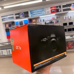 Sony Alpha 7 IV