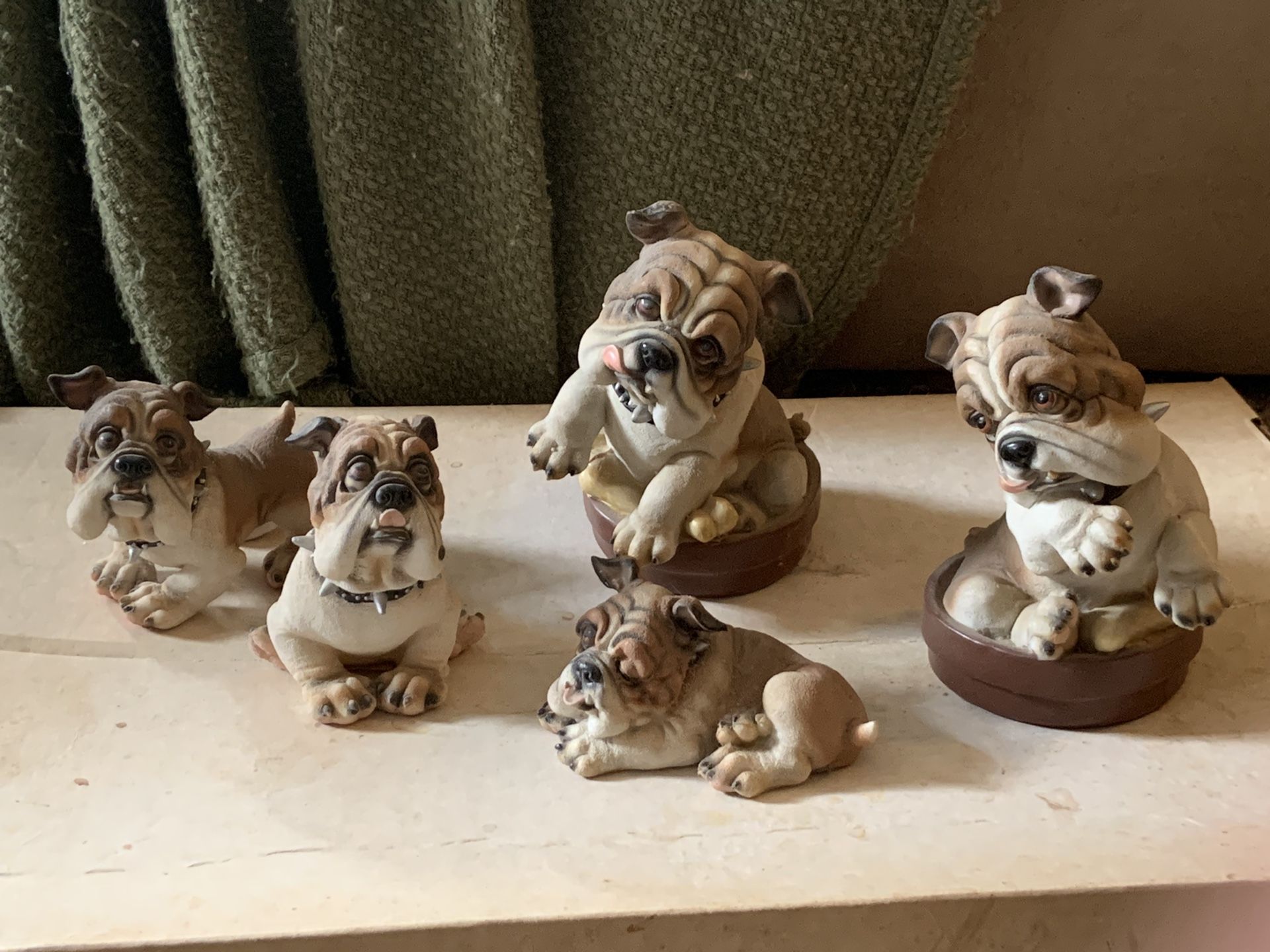 Vintage Figurines  And Toy Banks.. Resin Englishbulldog  Doggy$12 Banks And $8For Non banks If Individual 