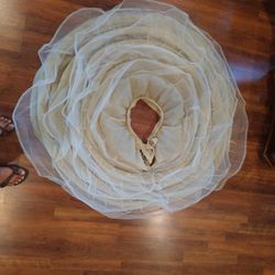 aro / hoop for Quinceanera or wedding dress