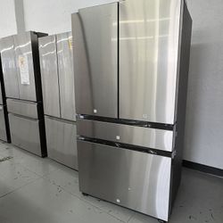 Samsung Bespoke  36” 23 cu. ft. Counter Depth 4-Door French Door Smart Refrigerator with Beverage Center in Stainless Steel