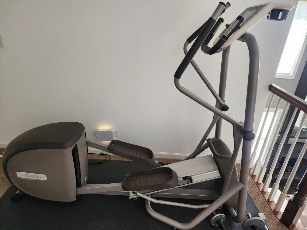 Elliptical EFX 5.25