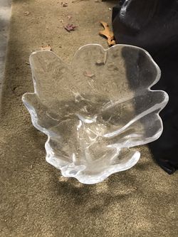 Glass bowl never used