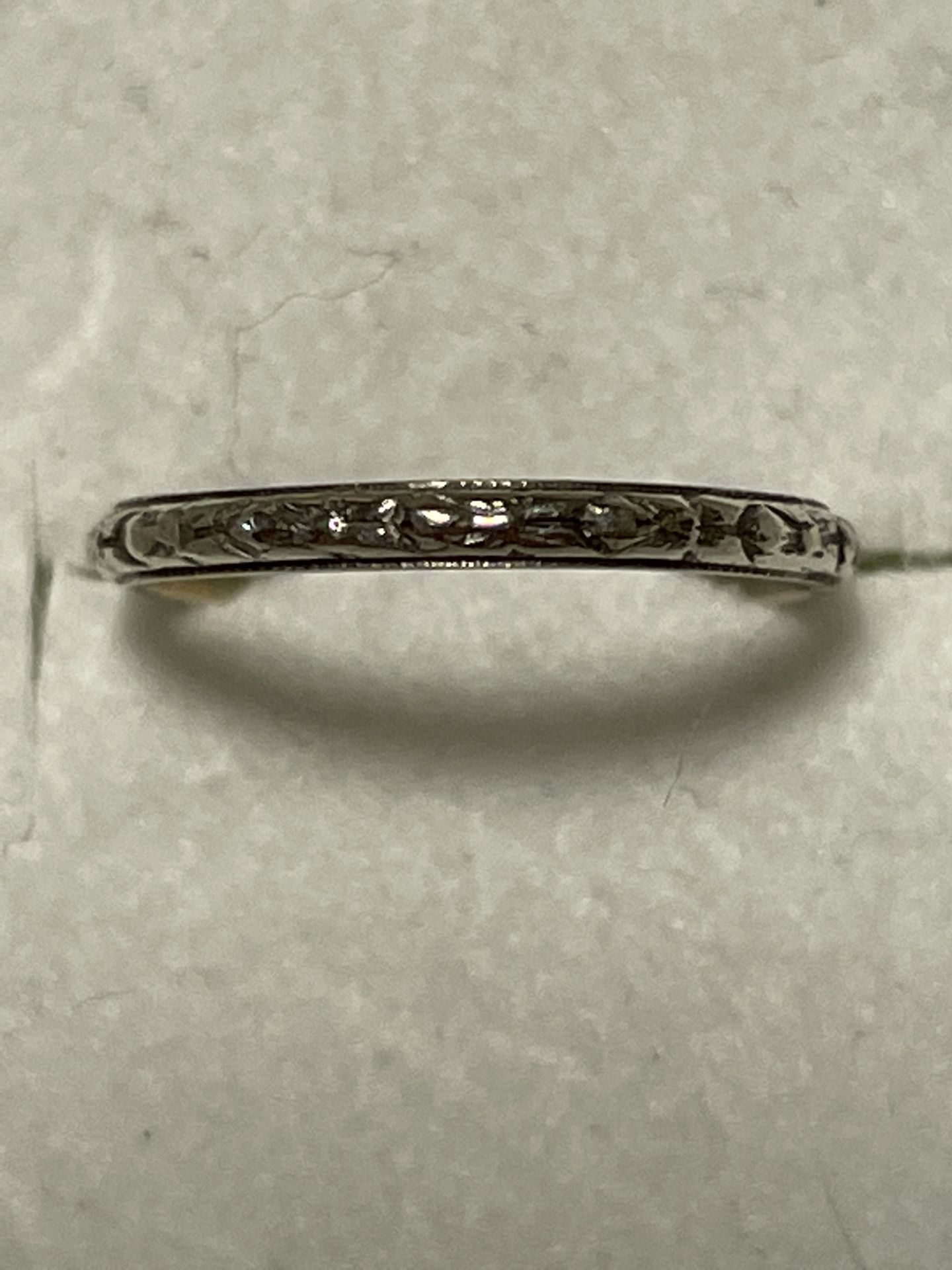 25% PRICE REDUCTION!!! Birthday Holiday Vintage Antique 10 karat white gold baby ring