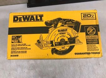 Dewalt  20 Volt  Brushless Circular Saw 6-1/2