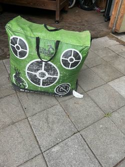 Bow shooting bag