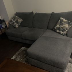 2 Pc Sectional Couch