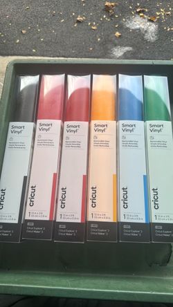 CRICUT EXPLORE 3 smart vinyl